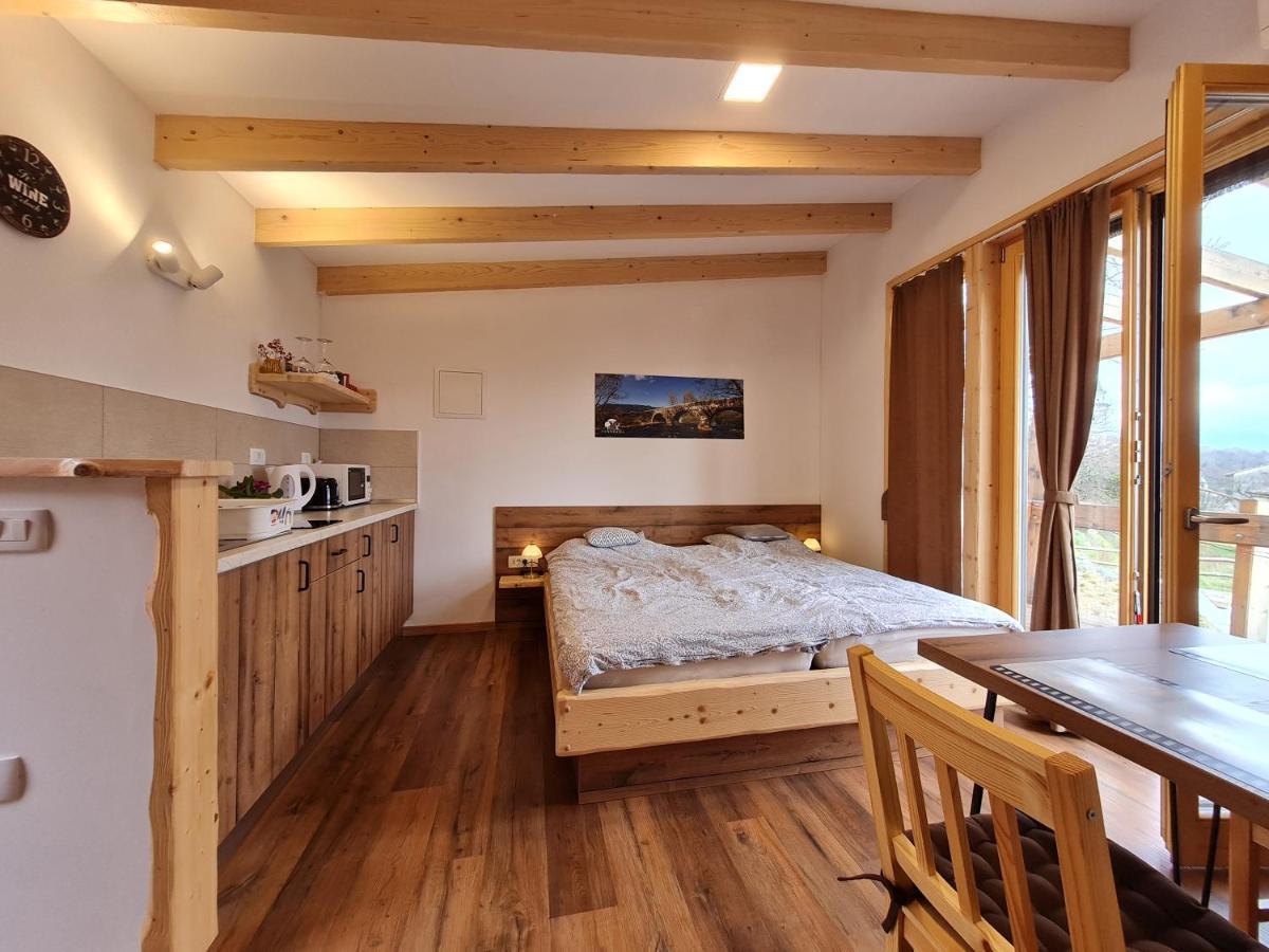 Panorama Glamping Vipavska Dolina Daire Dobravlje Dış mekan fotoğraf