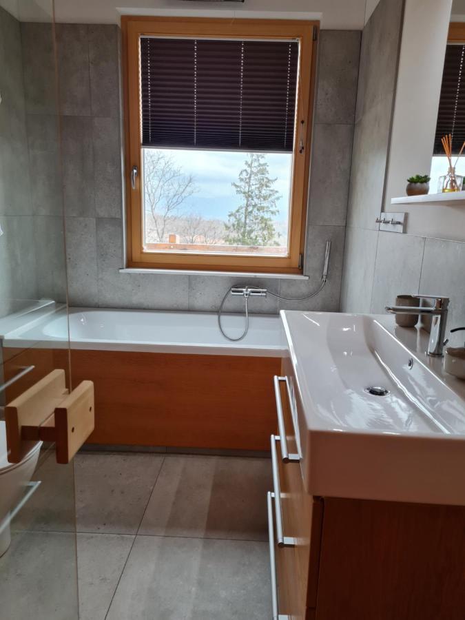 Panorama Glamping Vipavska Dolina Daire Dobravlje Dış mekan fotoğraf