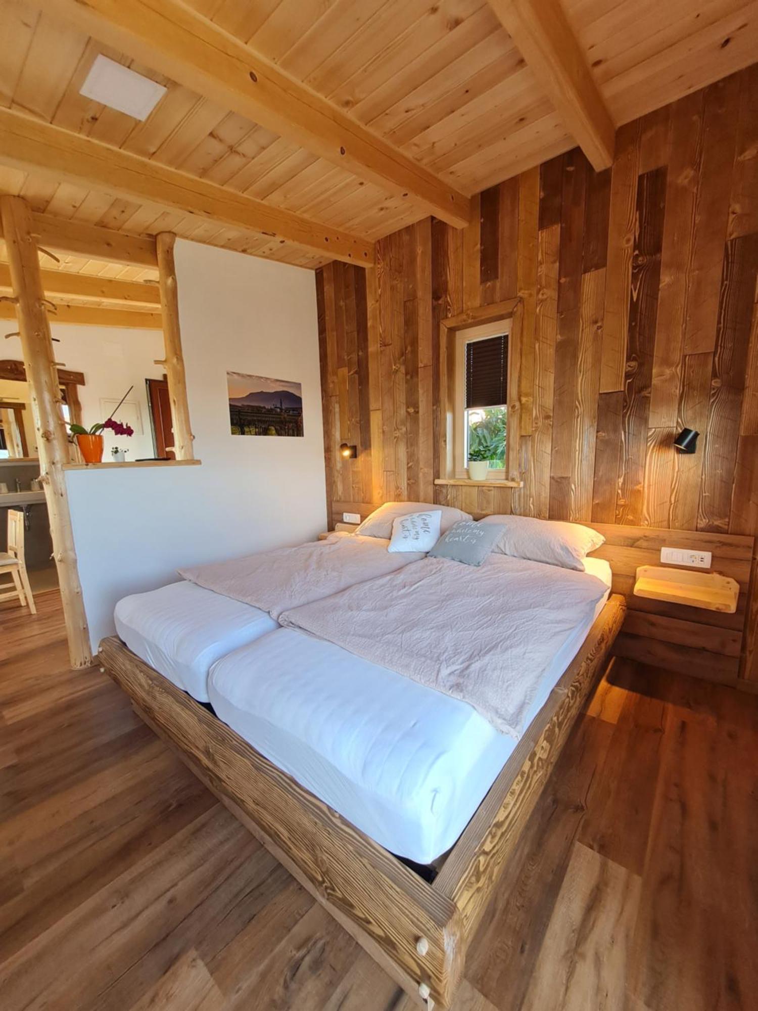 Panorama Glamping Vipavska Dolina Daire Dobravlje Dış mekan fotoğraf